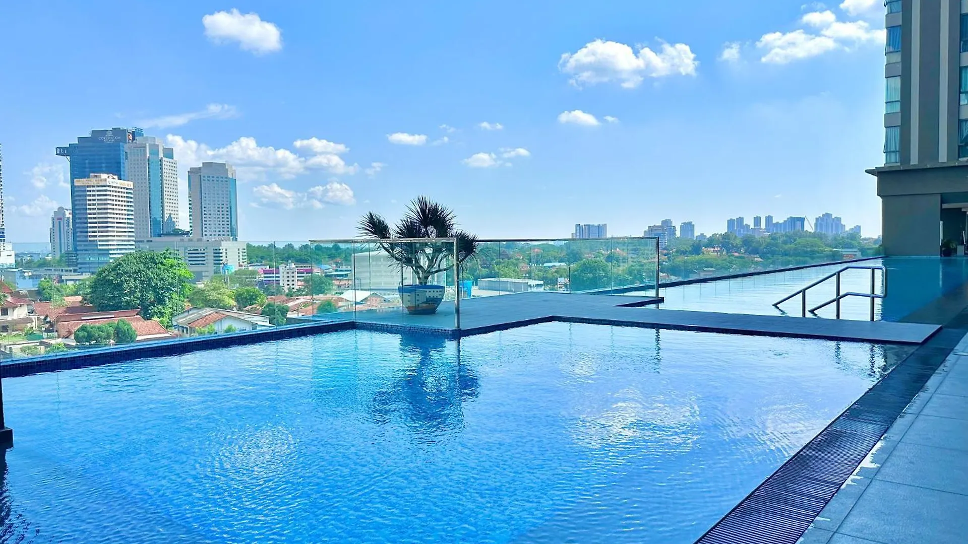 Sks Pavillion Residences By Stayrene Johor Bahru Lejlighed