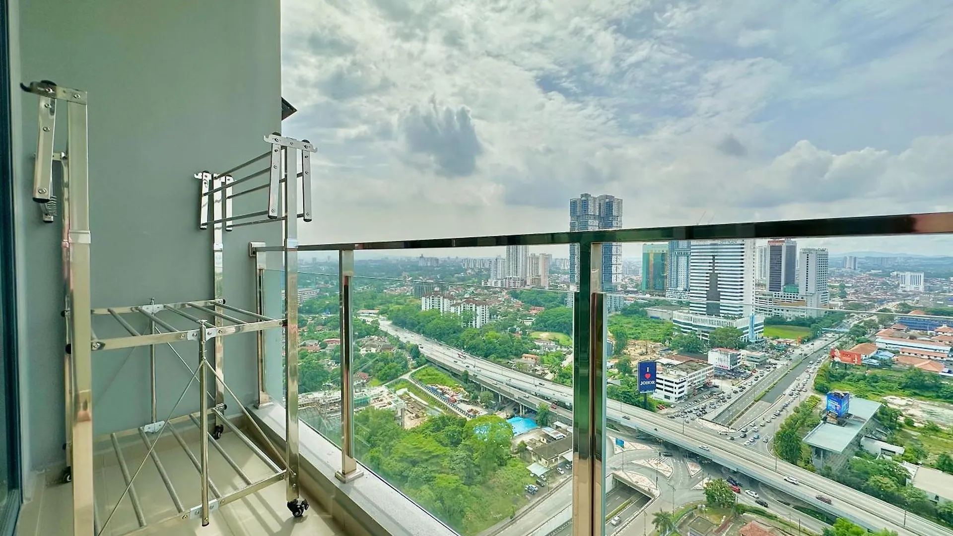 Sks Pavillion Residences By Stayrene Johor Bahru 0*,