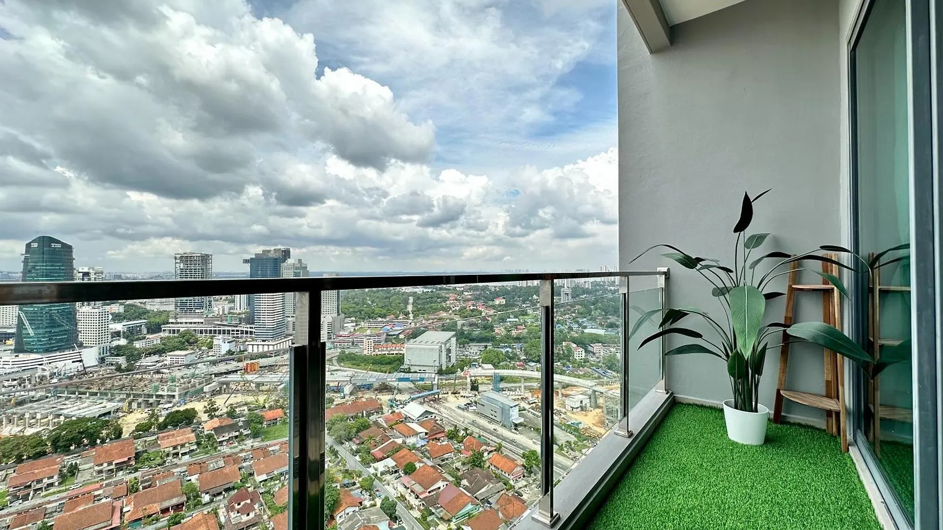 Sks Pavillion Residences By Stayrene Johor Bahru 0*,