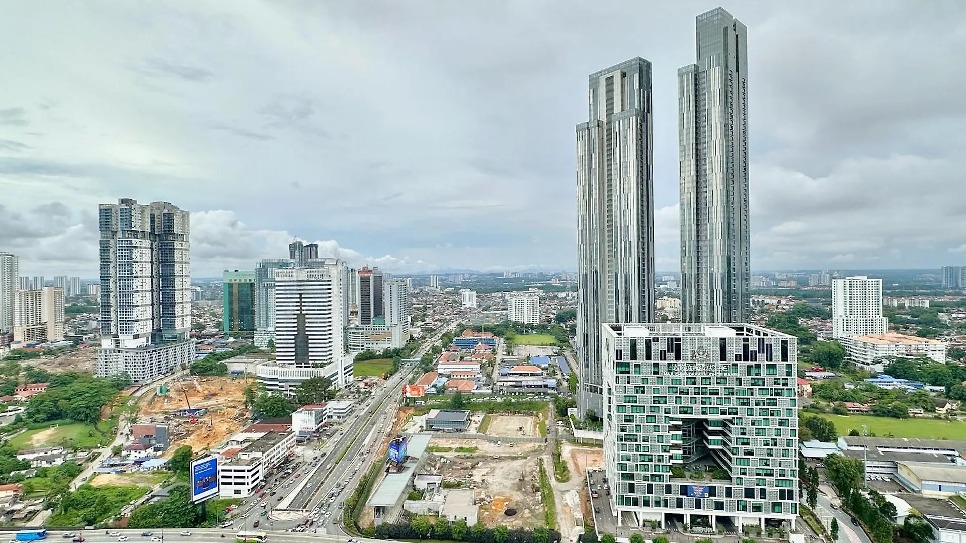 Sks Pavillion Residences By Stayrene Johor Bahru Lejlighed